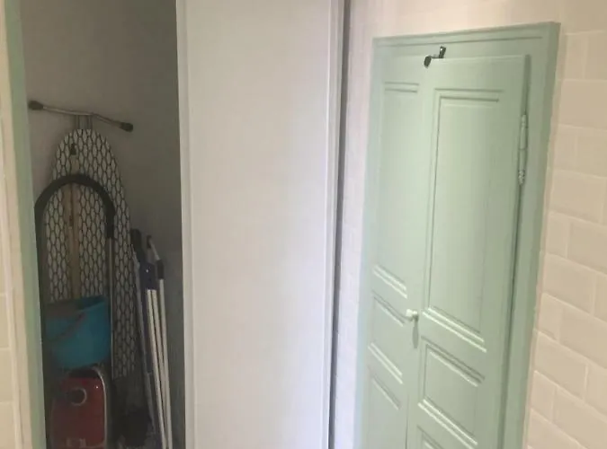 Appartement 15 Rue Du Général Carbuccia Ap Bastia (Corsica)