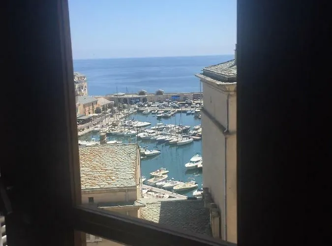 15 Rue Du Général Carbuccia Ap *