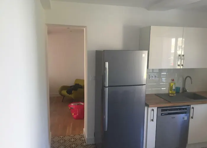 15 Rue Du Général Carbuccia Ap * Bastia (Corsica)